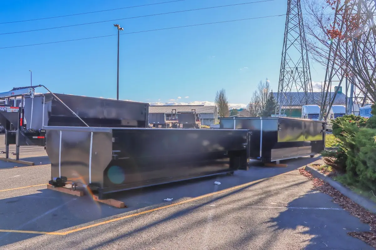 Professional dumpster rental and junk removal service in Branford